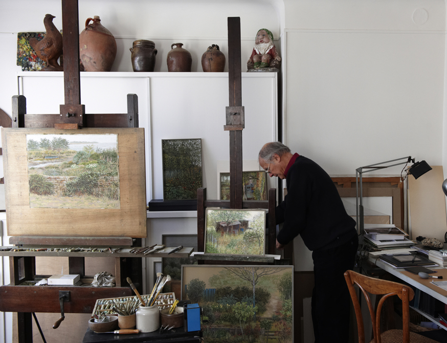 Jean Claude Courat, French artist, his work, studio, materials and apartment.
��Charlie Hopkinson 2010