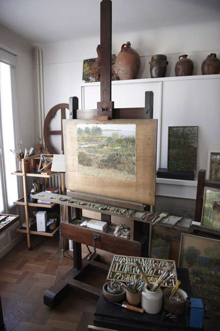 Jean Claude Courat, French artist, his work, studio, materials and apartment.
��Charlie Hopkinson 2010